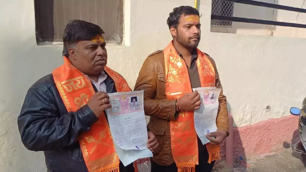 पहले तलाक फिर POCSO का मुकदमा, अजमेर में मौलवी से परेशान पिता-पुत्र ने अपनाया सनातन धर्म