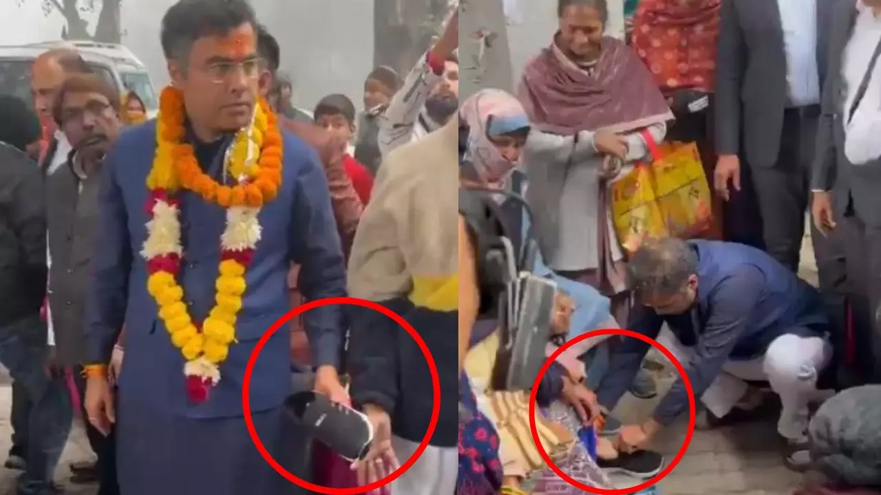 BJP उम्मीदवार प्रवेश वर्मा सड़कों पर बांट रहे जूते, AAP ने VIDEO जारी कर EC से की कार्रवाई की मांग