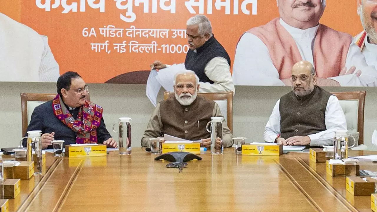 दिल्ली का किला फतह करवा पाएगा बीजेपी का शीर्ष नेतृत्व? जारी की 40 स्टार प्रचारकों की लिस्ट