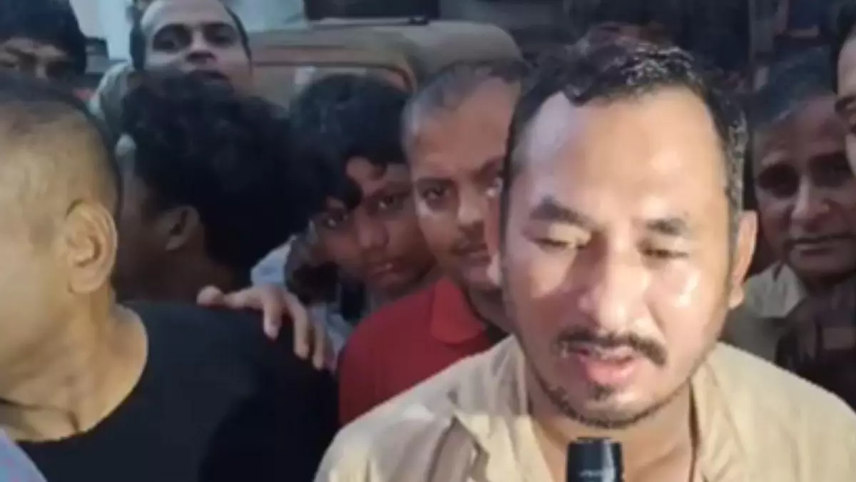 सैफ को अस्पताल पहुंचाने में इस ड्राइवर ने की मदद, कहा- खून से थे लथपथ, महिला ने रुकवाया था ऑटो