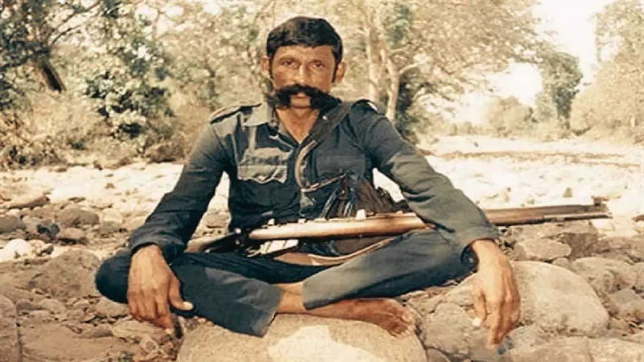100 से अधिक पुलिसकर्मियों की ली थी जान, 2000 से ज्‍यादा हाथियों का शिकार; किस्‍से दुर्दांत चंदन तस्‍कर वीरप्‍पन के