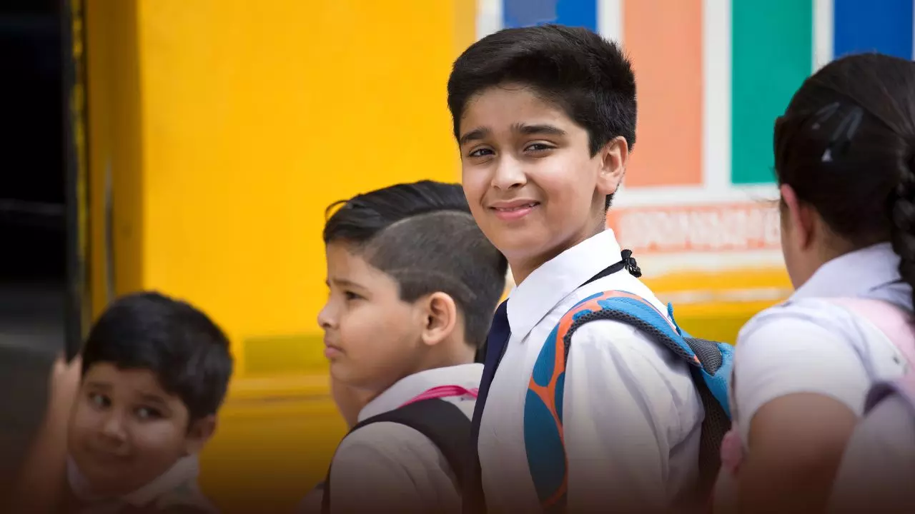 पंजाब की फ्री बस स्कीम क्या है? स्कूली बच्चों के लिए मान सरकार की पहल पंजाब की फ्री बस स्कीम क्या है? स्कूली बच्चों के लिए मान सरकार की पहल