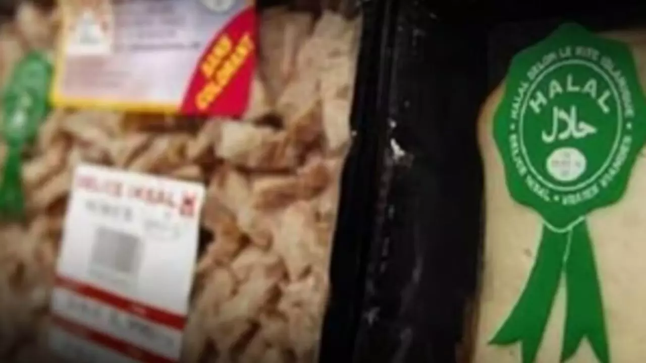 हलाल सर्टिफिकेट के नाम पर वसूली! सीमेंट, सरिया और पानी की बोतल तक मंहगे दाम पर खरीदने को मजबूर लोग