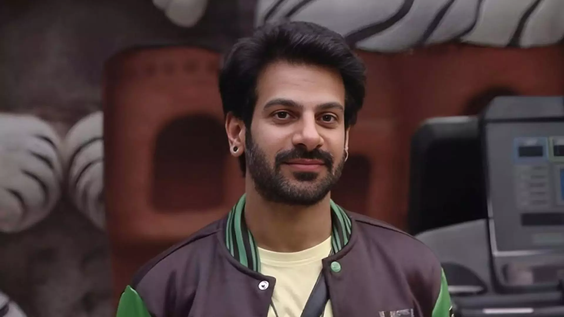 जलने दो जलने वालों को... Bigg Boss 18 के विनर Karan Veer Mehra ने दिया ट्रोलर्स को करारा जवाब