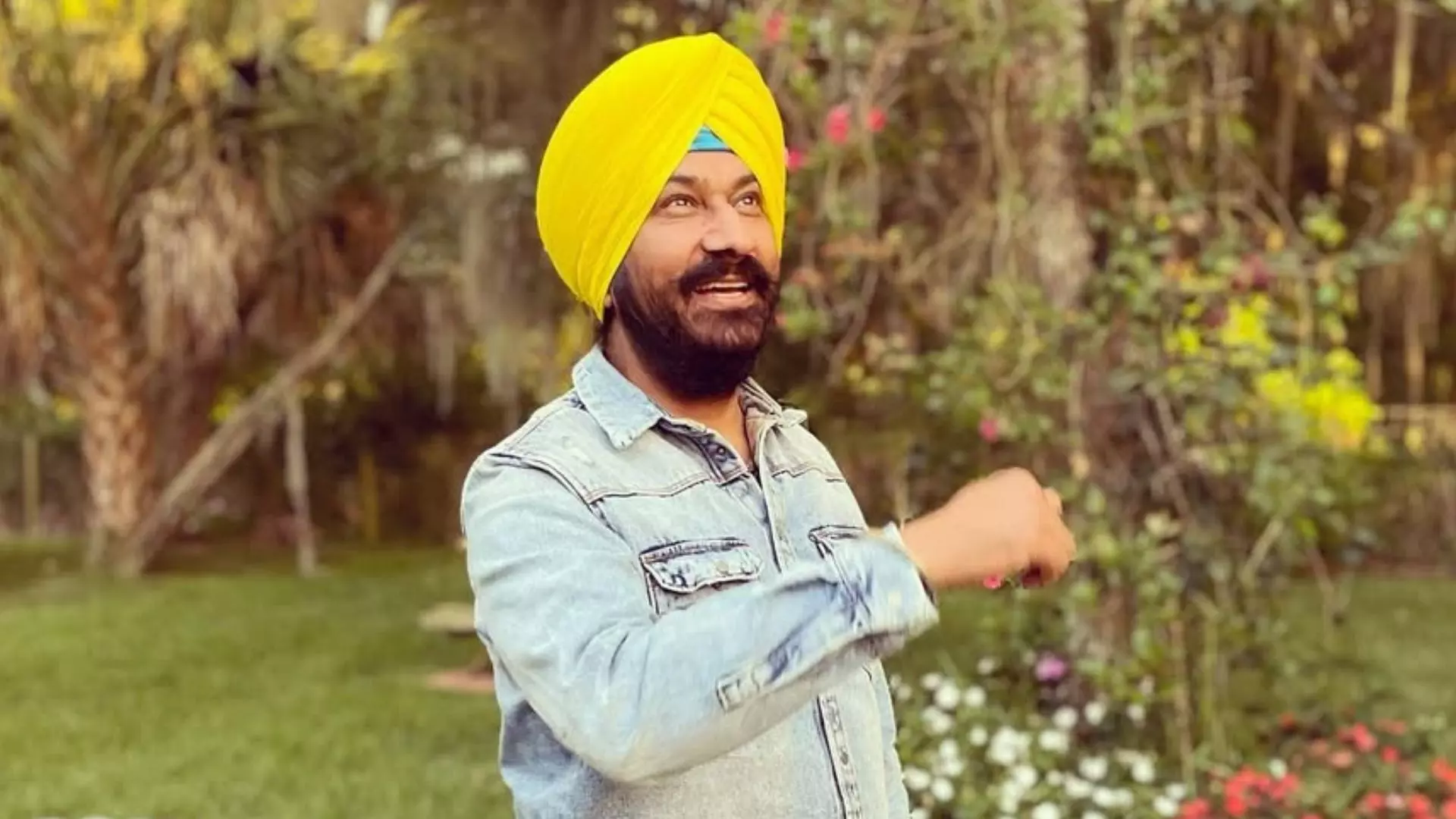 Gurucharan Singh उर्फ सोढ़ी ने 13 लाख की ब्रैंड डील पूरी होने पर तोड़ा अनशन, जल्द करेंगे शूटिंग Gurucharan Singh उर्फ सोढ़ी ने 13 लाख की ब्रैंड डील पूरी होने पर तोड़ा अनशन, जल्द करेंगे शूटिंग