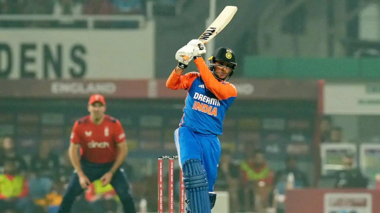 अभिषेक शर्मा का चला जादू, टीम इंडिया की धमाकेदार जीत; इंग्लैंड को पहले टी-20 में रौंदा