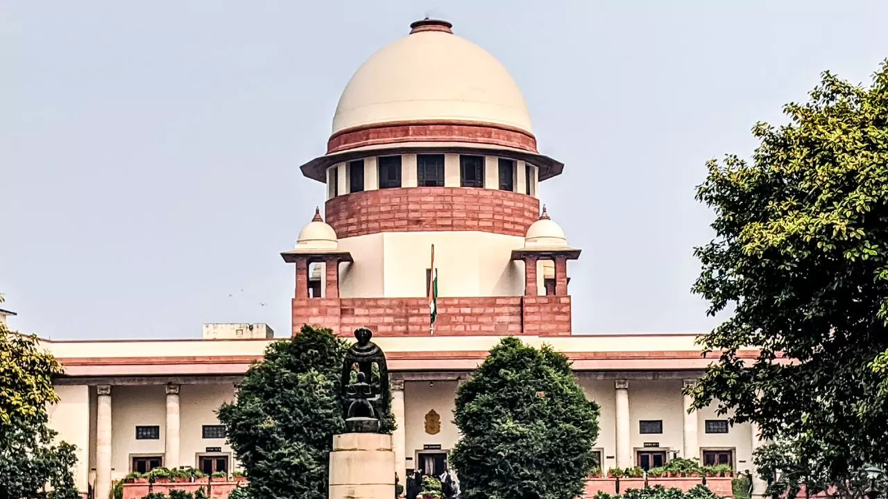सभी को जीने का हक,  270 विदेशियों की अब तक क्यों नहीं हुई घर वापसी? SC ने असम सरकार से मांगा जवाब