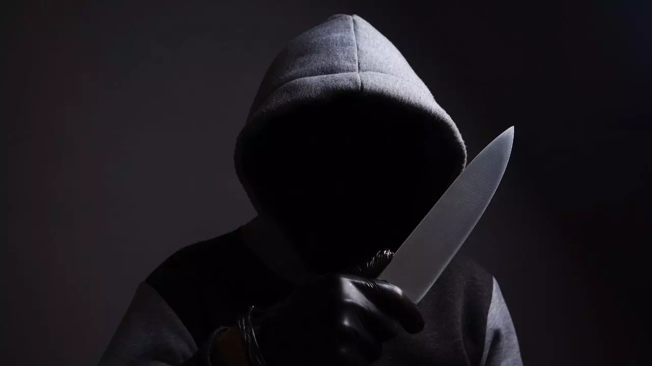 पत्नी को मारा फिर प्रेशर कुकर में उबाला! हैदराबाद में रिटायर्ड सैनिक ने वाइफ के किए टुकड़े-टुकड़े