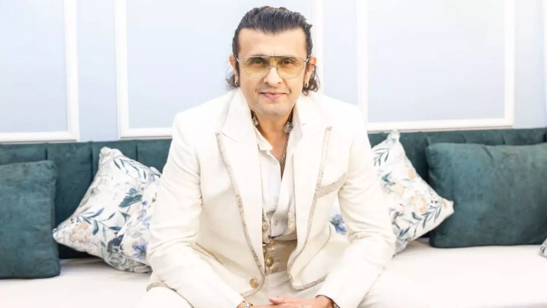 दिवगंत किशोर कुमार और अलका याग्निक समेत इन सिंगर्स को पद्म अवार्ड न मिलने से नाराज हुए Sonu Nigam