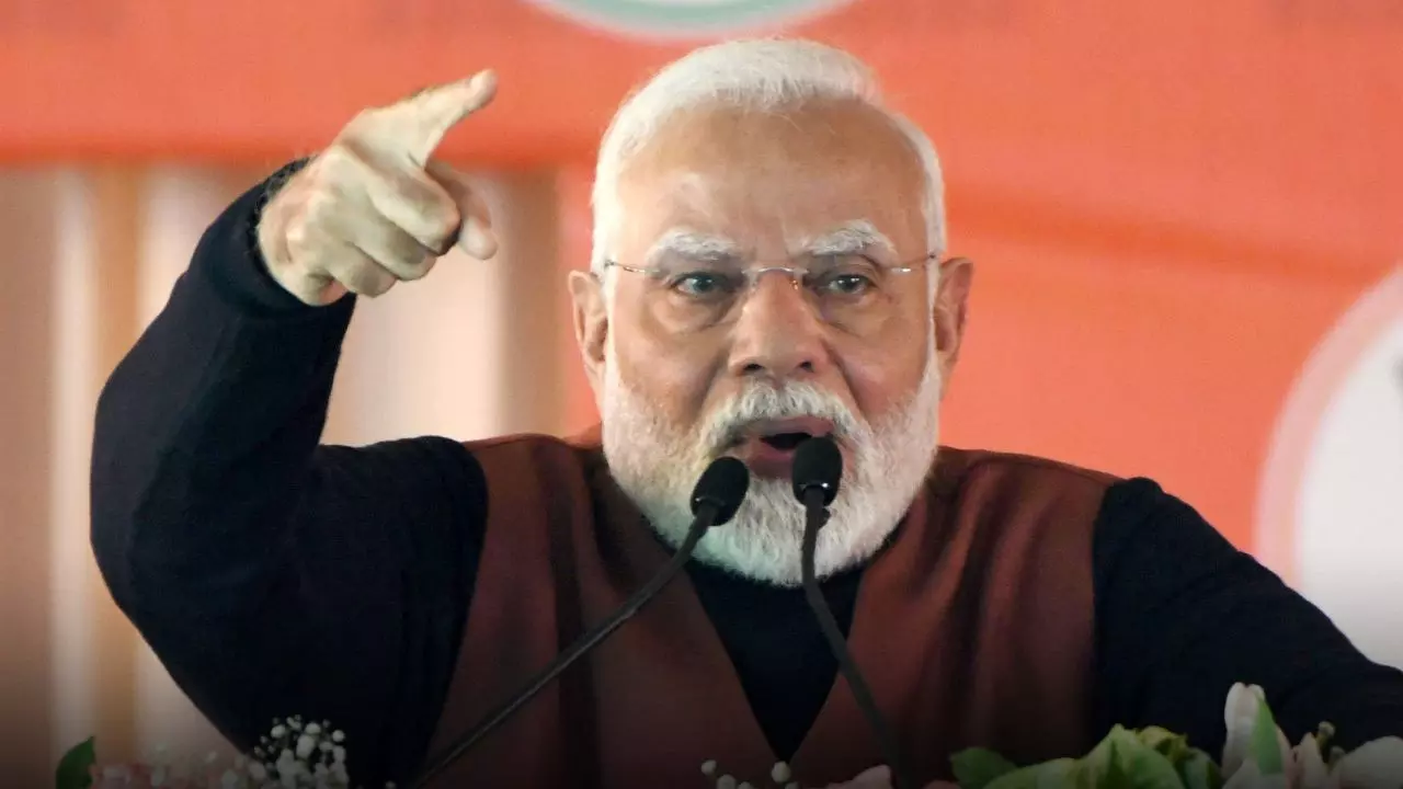 आपदा वालों की लुटिया यमुना में ही डूबेगी, केजरीवाल पर जमकर बरसे PM Modi - हरियाणा का पानी जज भी पीते
