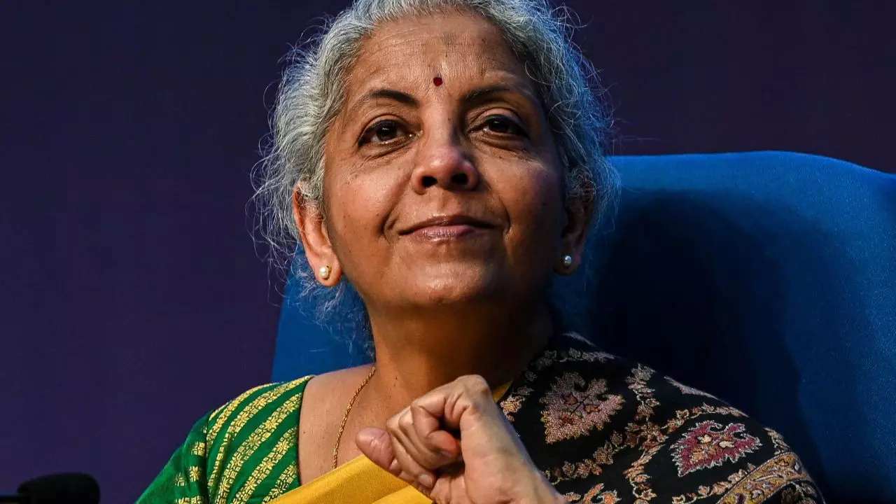 आज से संसद का बजट सत्र, वित्त मंत्री पेश करेंगी आर्थिक सर्वे रिपोर्ट कार्ड आज से संसद का बजट सत्र, वित्त मंत्री पेश करेंगी आर्थिक सर्वे रिपोर्ट कार्ड