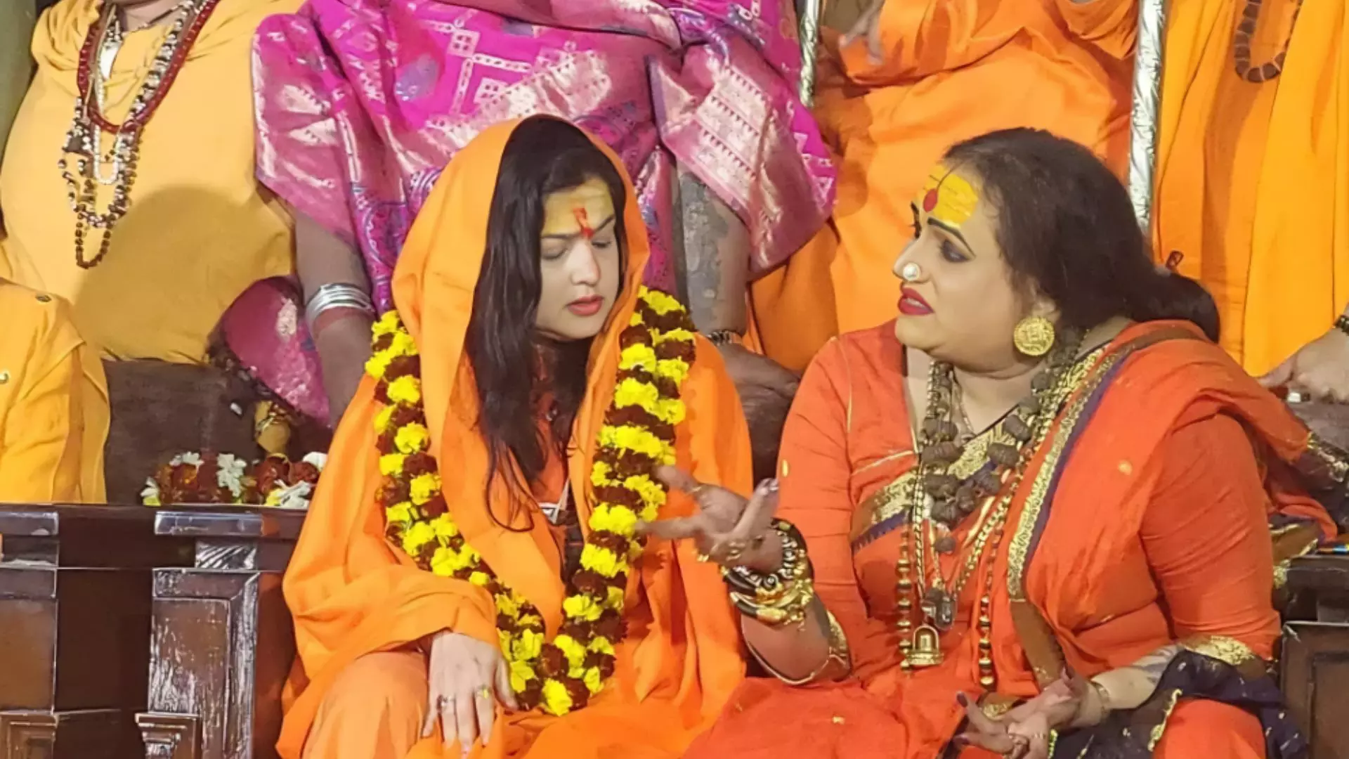महामंडलेश्वर पद से हटी Mamta Kulkarni, आचार्य लक्ष्मी नारायण त्रिपाठी भी हुई निष्कासित महामंडलेश्वर पद से हटी Mamta Kulkarni, आचार्य लक्ष्मी नारायण त्रिपाठी भी हुई निष्कासित