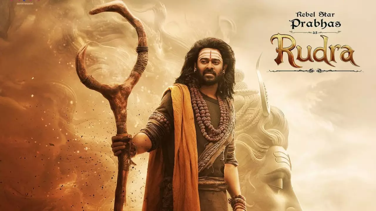Kannappa से Prabhas का फर्स्ट लुक रिलीज, माथे पर चंदन, गले में रुद्राक्ष, दिखा एक्टर का साधु अवतार