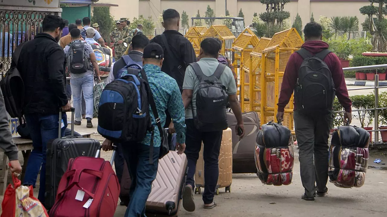 असम सरकार ने 63 विदेशियों को क्यों नहीं भेजा उनके देश? सामने आई वजह
