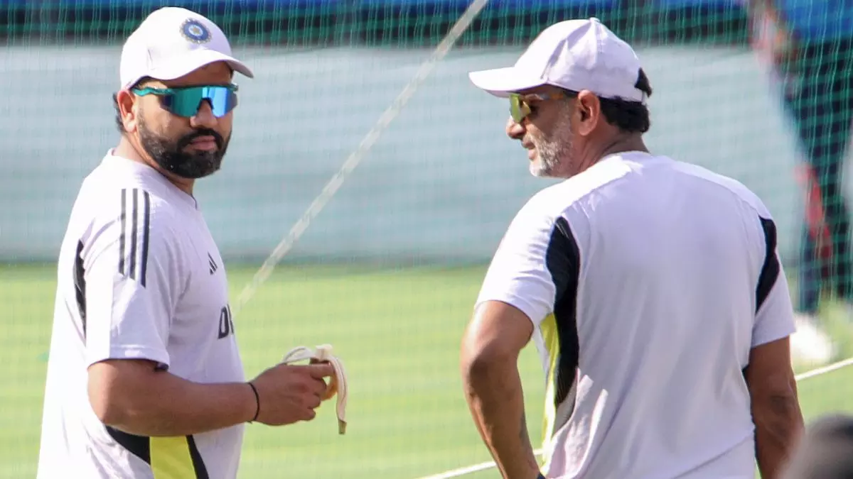 चैंपियंस ट्रॉफी के बाद क्या रोहित शर्मा नहीं रहेंगे टीम के कप्तान? बदलाव के मूड में BCCI चैंपियंस ट्रॉफी के बाद क्या रोहित शर्मा नहीं रहेंगे टीम के कप्तान? बदलाव के मूड में BCCI