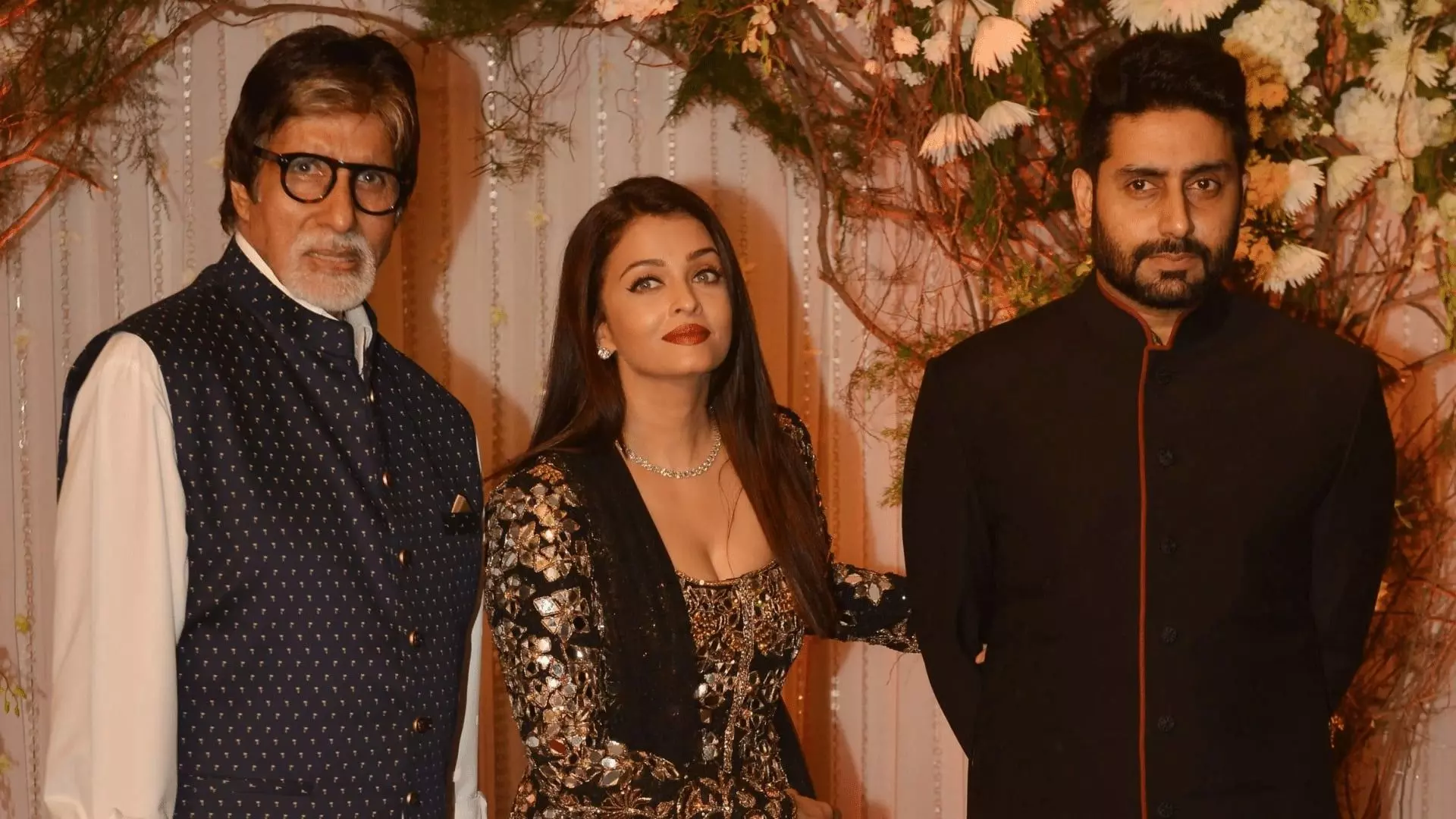KBC 16 : बहू Aishwarya Rai Bachchan की ब्यूटी पर बोले Amitabh Bachchan -मिट जाएगी खूबसूरती