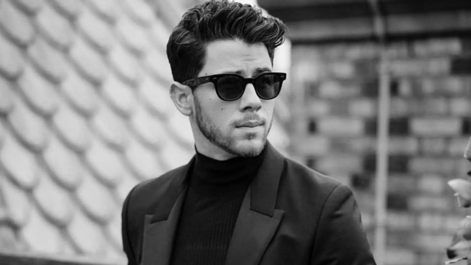 Nick Jonas पहुंचे इंडिया, साले सिद्धार्थ चोपड़ा की शादी में चार चांद लगाएंगे इंटरनेशनल जीजू Nick Jonas पहुंचे इंडिया, साले सिद्धार्थ चोपड़ा की शादी में चार चांद लगाएंगे इंटरनेशनल जीजू