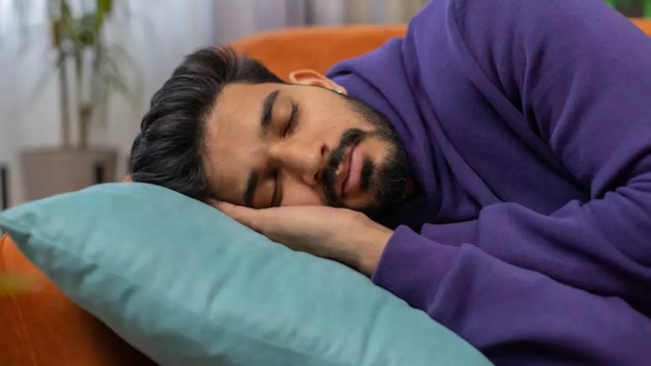 सपने में शव दिखने से न हों परेशान, मिल सकते हैं ये शुभ संकेत; जानें क्या कहता है स्वप्न शास्त्र
