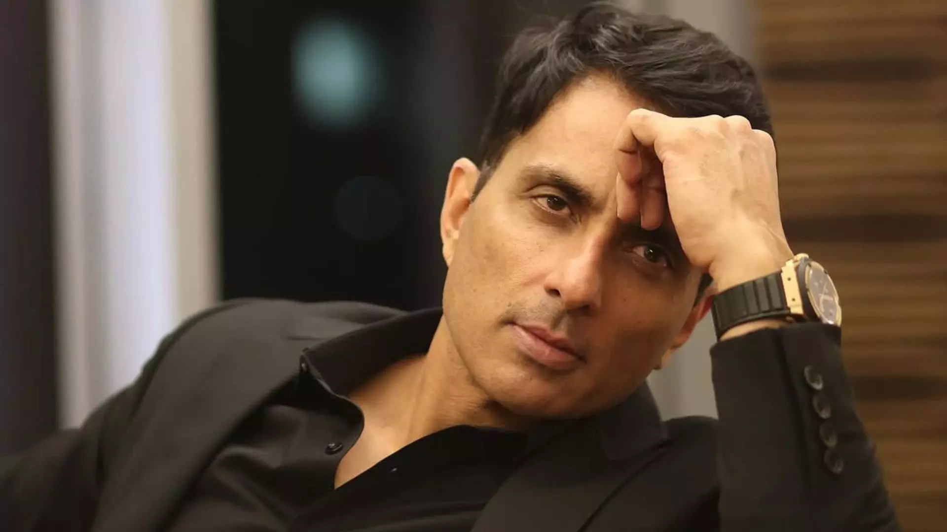 नहीं होगी Sonu Sood की गिरफ्तारी, अरेस्ट वारंट पर एक्टर ने दी सफाई