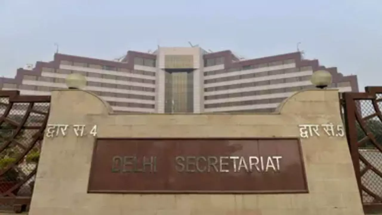 चुनावी नतीजों के बीच दिल्ली सचिवालय सील, कोई फाइल या इलेक्ट्रॉनिक रिकॉर्ड नहीं जा सकेंगे बाहर