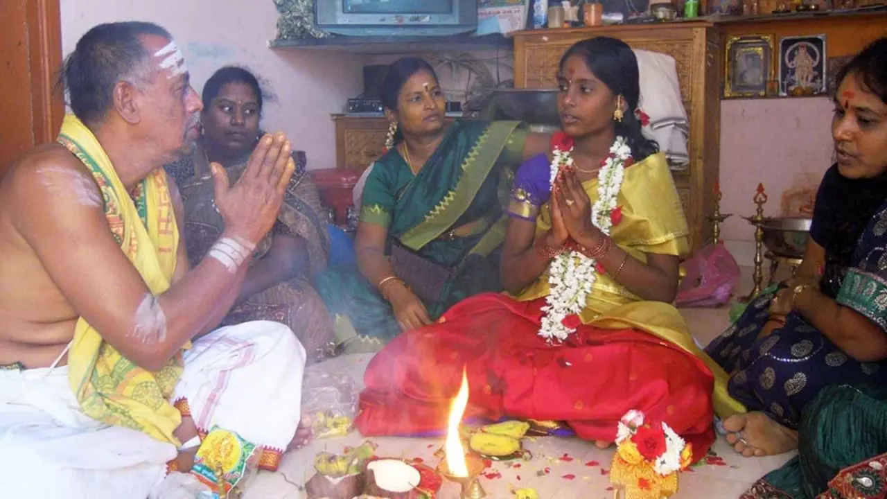 इस राज्य में पीरियड होने पर मनाया जाता है जश्न, लड़की को नहीं माना जाता अछूत