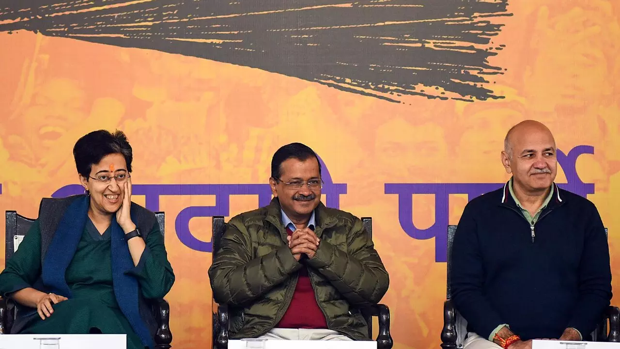 केजरीवाल से निराश दिल्ली! BJP ने जीता दिल; क्या इस हार से AAP लेगी सबक?