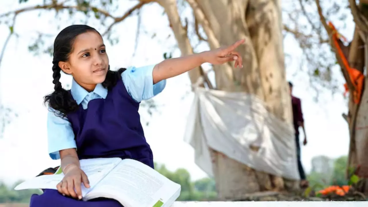 पंजाब में इस दिन स्कूल-कॉलेजों की होगी आधे दिन की छुट्टी, प्रशासन ने जारी किए आदेश; जानें क्या है कारण