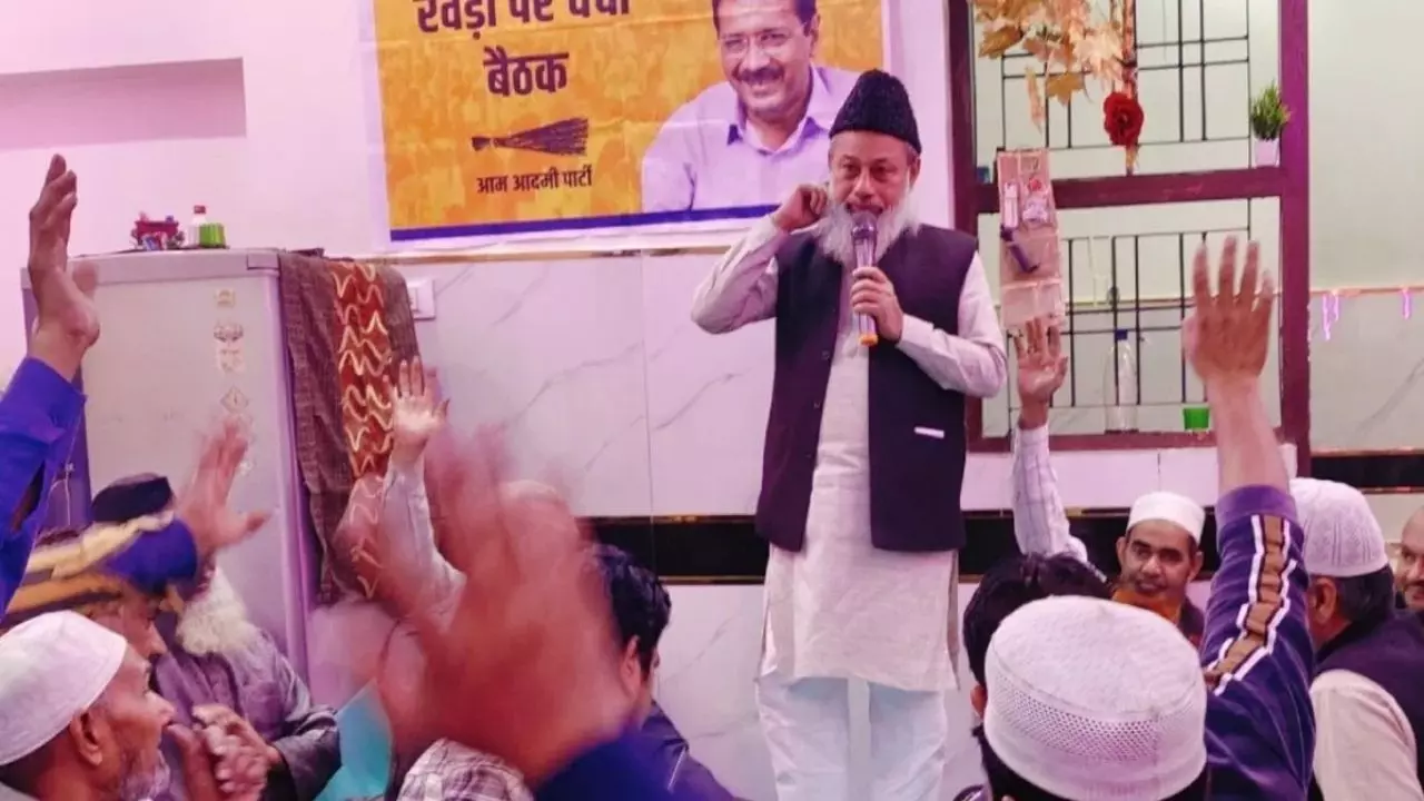 जब तक जिंदा हूं..., मुस्तफाबाद का नाम शिव पर रखने के एलान पर AAP और BJP में घमासान जब तक जिंदा हूं..., मुस्तफाबाद का नाम शिव पर रखने के एलान पर AAP और BJP में घमासान
