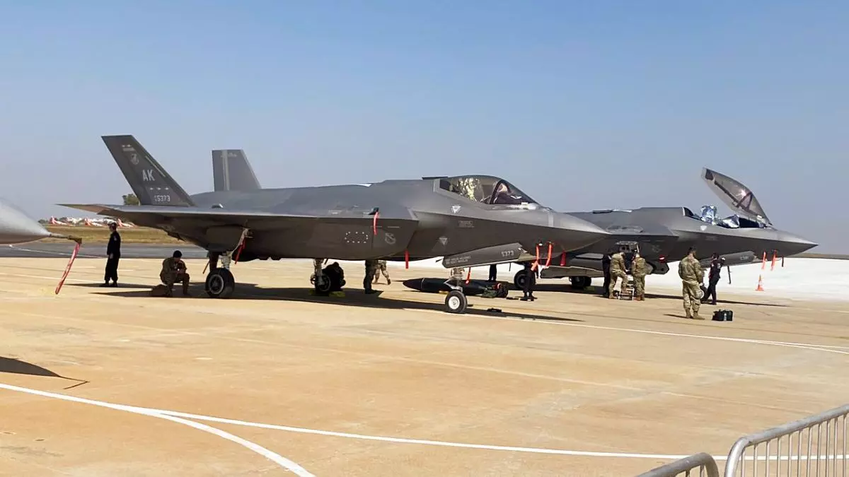 भारत में अमेरिका का इनविजिबल Fighter Jet F-35, खूबियां ऐसी कि PAK और चीन के छूटे पसीने!
