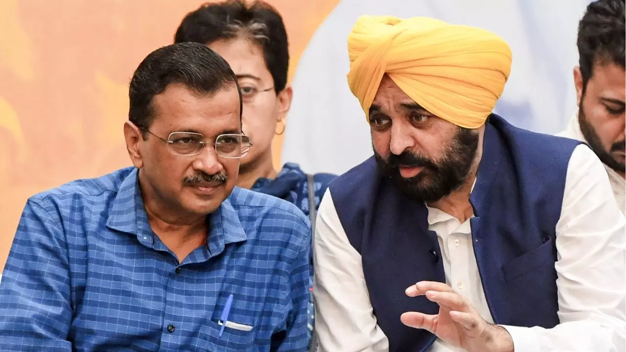 पंजाब में 30 आप MLA कर सकते हैं बगावत! क्या दिल्ली मे हार के बाद पंजाब में होगा खेला?