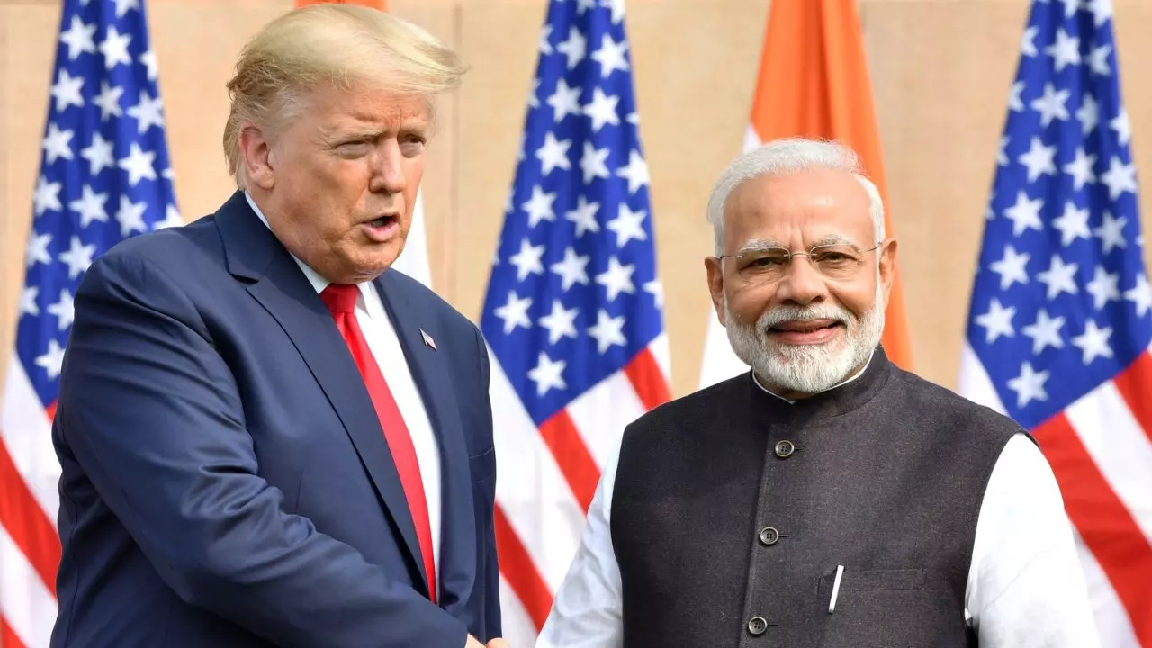 अमेरिका पहुंचे पीएम मोदी, तुलसी गबार्ड से की मुलाकात, ट्रम्प के साथ बातचीत क्यों है खास | 10 POINTS