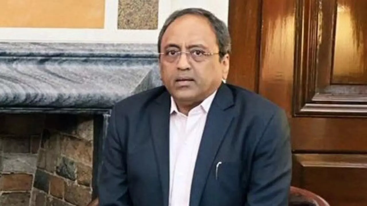 नई पीढ़ी न चाहती है रिलोकेशन और न ही WFO, L&T के चैयरमैन का दावा- सरकारी स्कीमों से हो रहा नुकसान