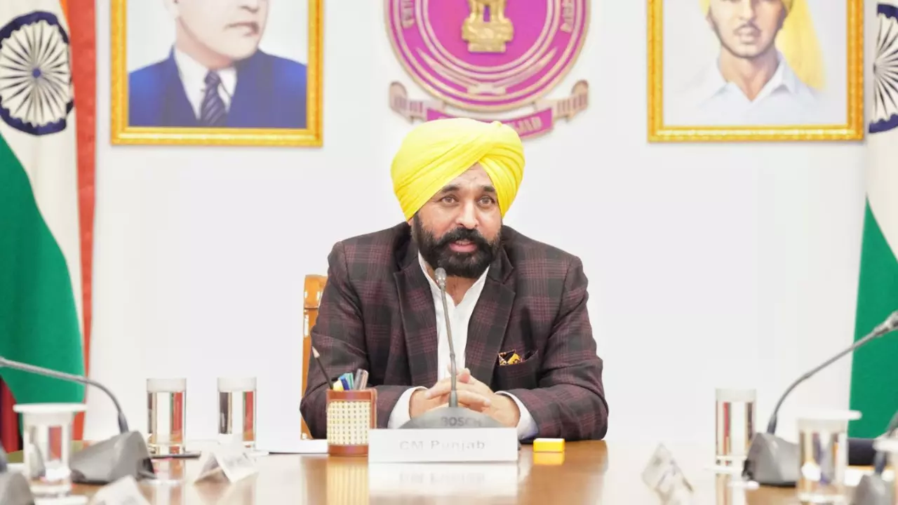 60 हजार जॉब और एसिड पीड़ितों को 10,000 की मदद, पंजाब कैबिनेट मीटिंग में लिए गए कई बड़े फैसले