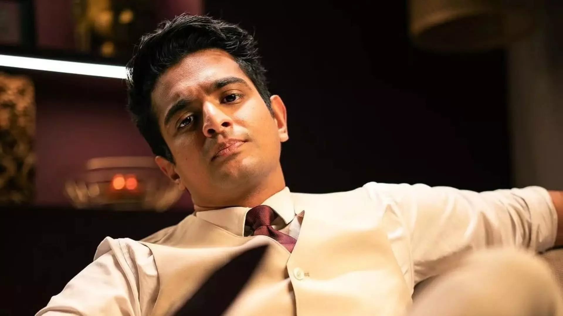 कहां है Ranveer Allahbadia? फ्लैट में ताला, फोन स्विच ऑफ, एक्शन मोड में महाराष्ट्र सरकार कहां है Ranveer Allahbadia? फ्लैट में ताला, फोन स्विच ऑफ, एक्शन मोड में महाराष्ट्र सरकार