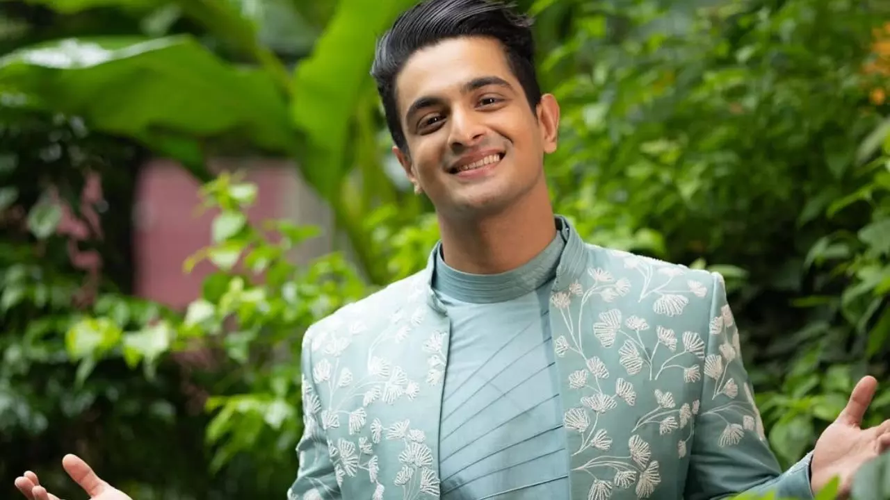 Ranveer Allahbadia से पहले इस कॉमेडियन ने पूछा था सेक्स वाला सवाल, VIDEO वायरल Ranveer Allahbadia से पहले इस कॉमेडियन ने पूछा था सेक्स वाला सवाल, VIDEO वायरल