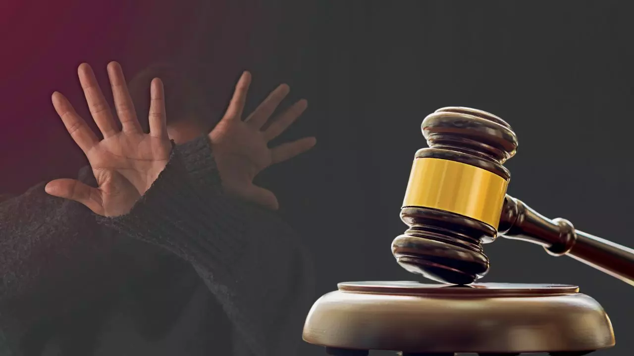 बच्ची को Bad Touch पता है... बॉम्बे HC ने पूर्व सैनिक की 5 पांच जेल की सजा को रखा बरकरार
