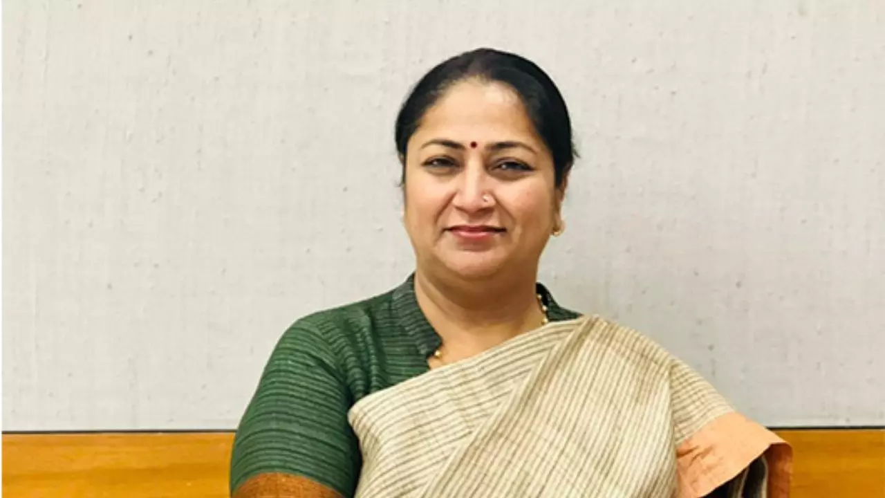 क्या होता है अभिजीत मुहूर्त? जिसमें दिल्‍ली की नई CM का होगा शपथग्रहण