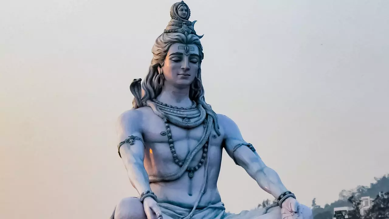 अगर आपको चाहिए मनपसंद जीवनसाथी, तो महाशिवरात्रि के दिन कर लें ये काम अगर आपको चाहिए मनपसंद जीवनसाथी, तो महाशिवरात्रि के दिन कर लें ये काम