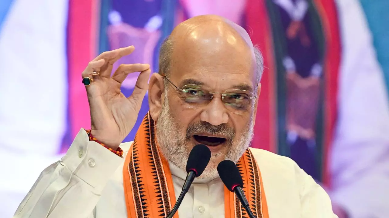 इंटरनेशनल बॉर्डर पर बाड़, सभी बंद रास्ते खोले जाएं... मणिपुर पर अमित शाह की हाई लेवल मीटिंग