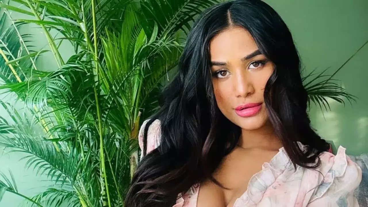 मैं तैयार हूं लेकिन... क्या दूसरी शादी करने जा रही हैं Poonam Pandey? 15 दिनों के अंदर हो गया था तलाक!