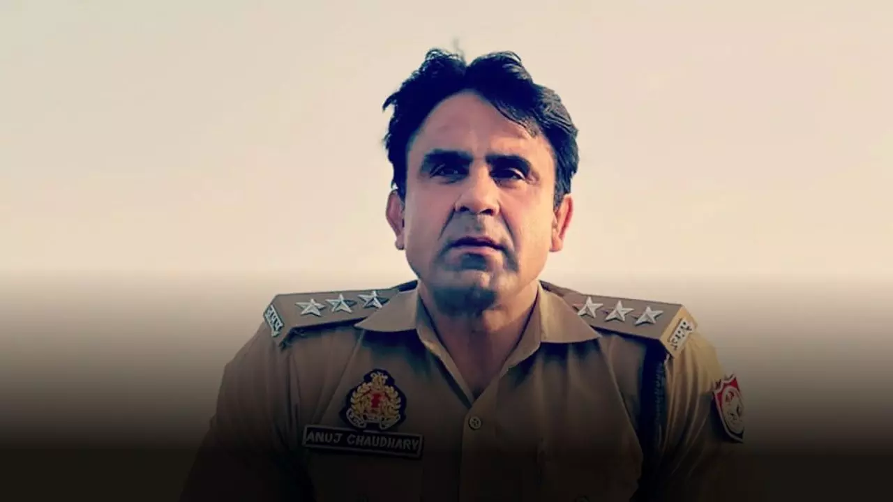 क्या 52 जुम्मा बोल कर योगी को खुश करना चाहते थे संभल के सीओ साहब? खाकी वर्दी पहनते ही विलेन बन जाते हैं अनुज चौधरी! क्या 52 जुम्मा बोल कर योगी को खुश करना चाहते थे संभल के सीओ साहब? खाकी वर्दी पहनते ही विलेन बन जाते हैं अनुज चौधरी!