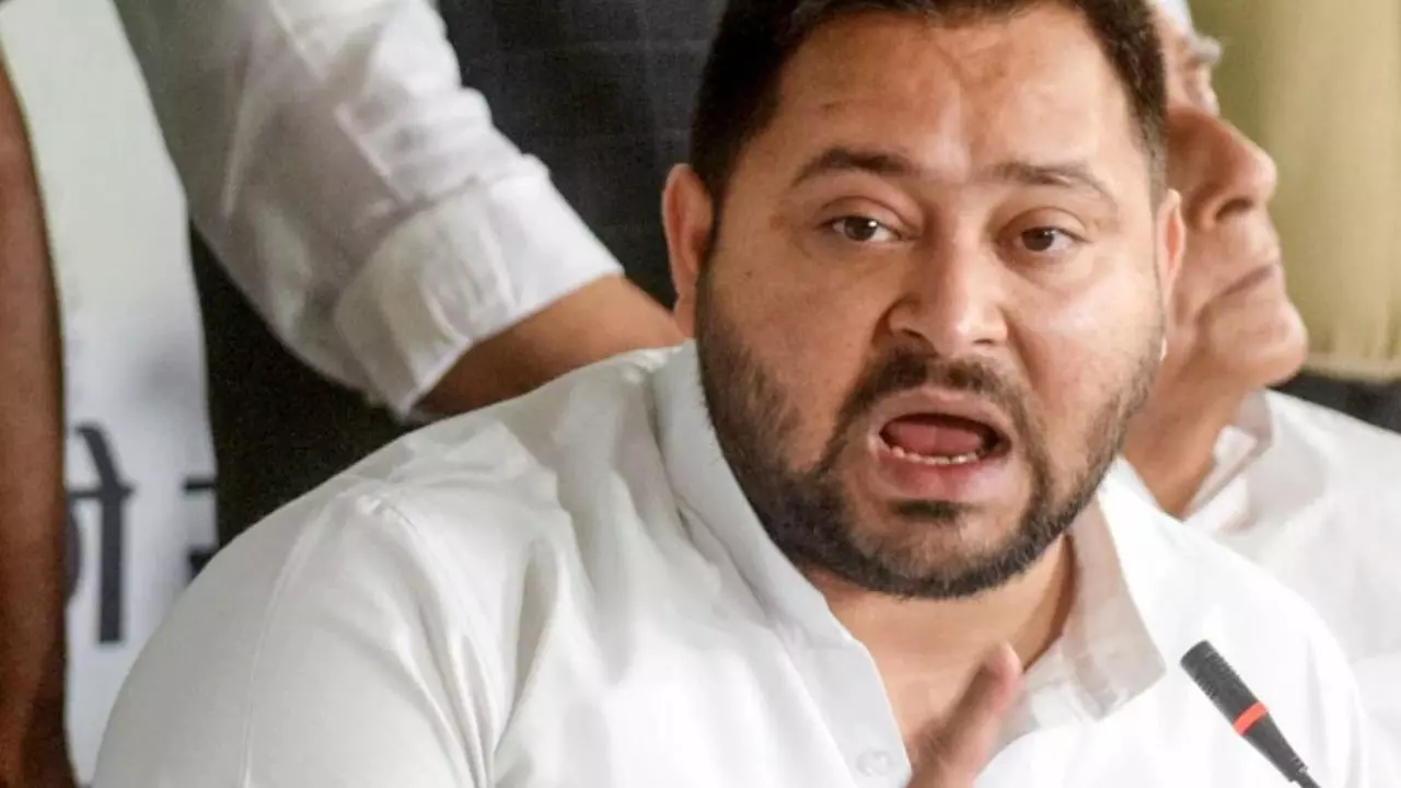 कोई ऑफर नहीं, बकवास मत कीजिए, क्यों करेंगे स्वागत? नीतीश संग गठबंधन को लेकर भड़के तेजस्वी