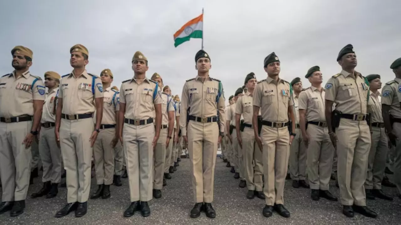 चुनाव से पहले बिहार पुलिस में बंपर भर्ती, आपके वर्ग के लिए कितनी सीटें आरक्षित? इस दिन से 12वीं पास युवा भरेंगे फॉर्म