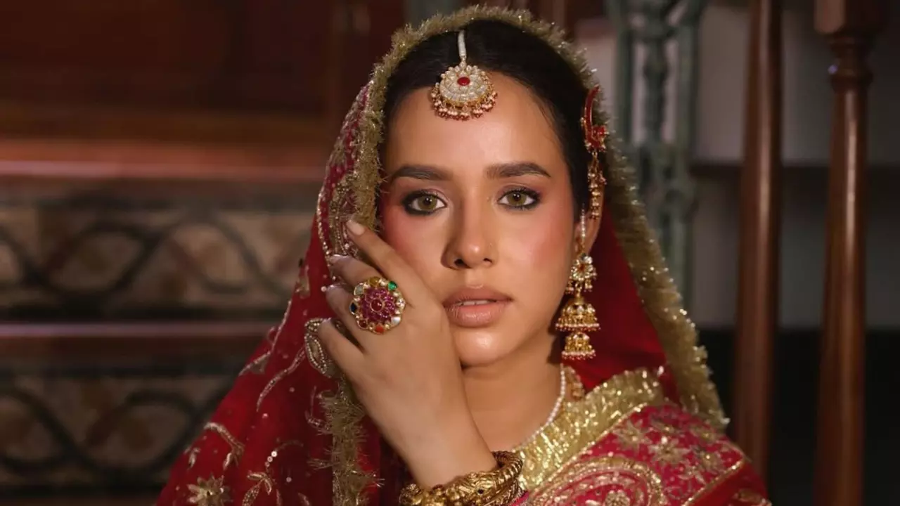 मेरा यार हंस रहा.. फेम Sunanda Sharma के साथ प्रोड्यूसर ने किया शोषण, अब करना चाहती हैं सुसाइड