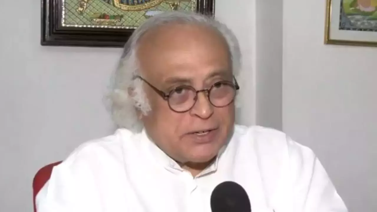 Aaj ki Taaza Khabar: पीएम चाहते हैं ट्रंप को खुश रखा जाए: स्टरलिंक मामले पर बोले जयराम रमेश, पढ़ें 13 मार्च की दिनभर की बड़ी खबरें