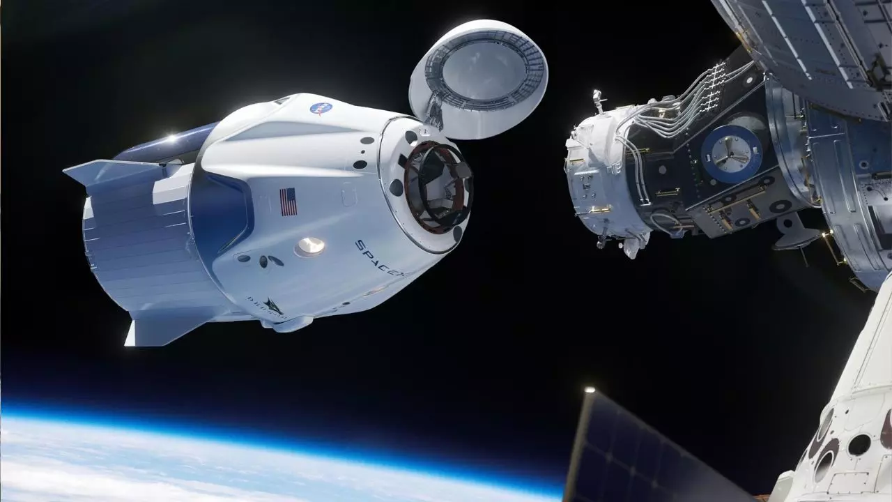 कितना खास है SpaceX का ड्रैगन कैप्सूल, जो सुनीता विलियम्‍स को धरती पर लाएगा वापस?