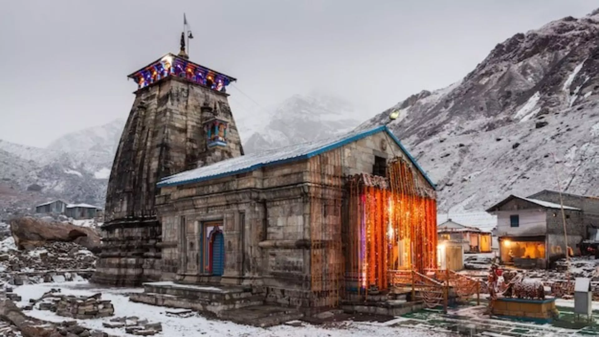 Chardham Yatra 2025: हेलीकॉप्टर सेवा में भोले-भाले श्रद्धालुओं को नहीं ठग पाएंगे जालसाज, प्रशासन ने बनाया ये प्लान Chardham Yatra 2025: हेलीकॉप्टर सेवा में भोले-भाले श्रद्धालुओं को नहीं ठग पाएंगे जालसाज, प्रशासन ने बनाया ये प्लान