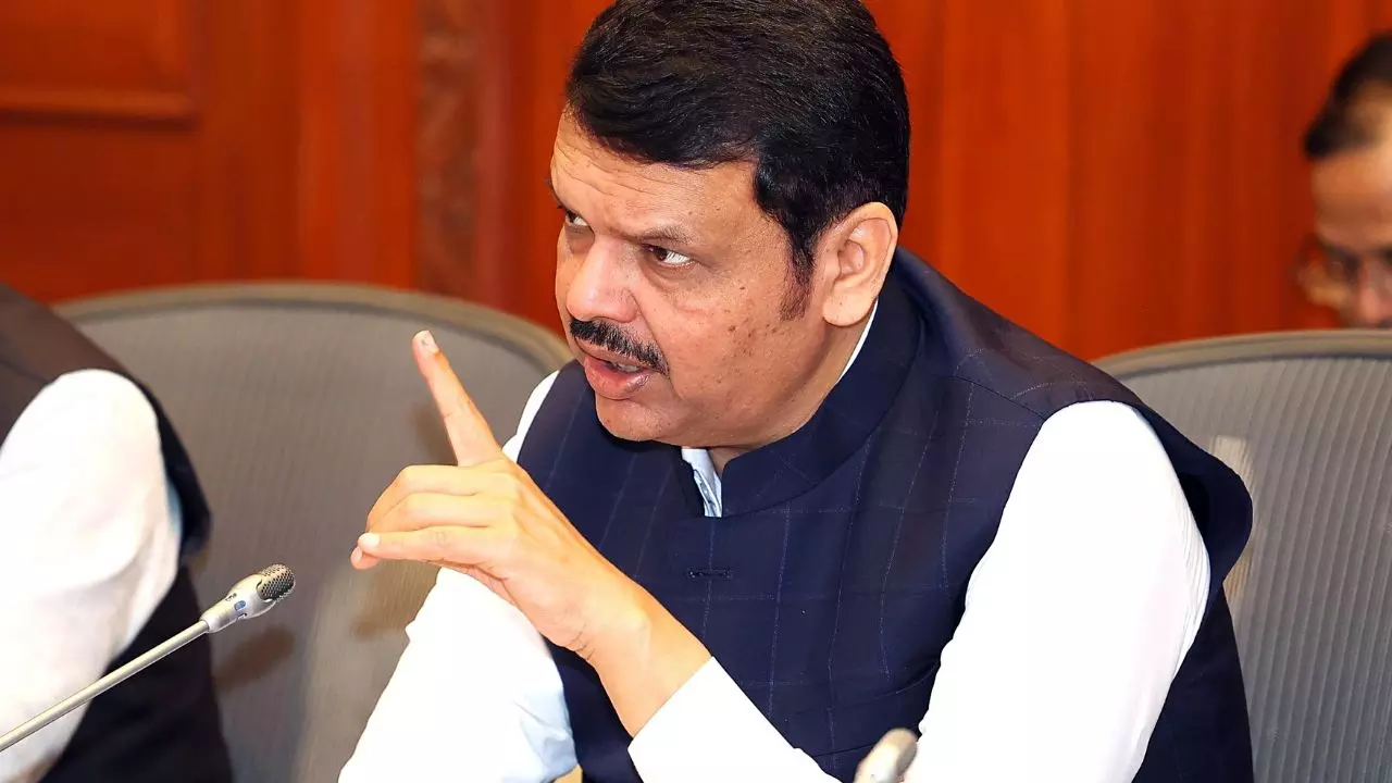 Aaj ki Taaza Khabar: जानबूझकर फैलाई गई नागपुर में हिंसा, चादर पर आयत को लेकर अफवाह, पढ़ें 19 मार्च की दिनभर की बड़ी खबरें