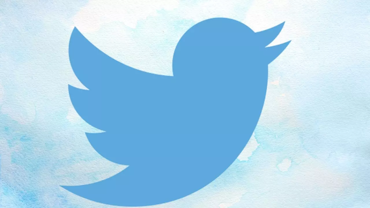 बिक गई Twitter की नीली चिड़िया! इतने लाख में हुई पुराने Logo की नीलामी बिक गई Twitter की नीली चिड़िया! इतने लाख में हुई पुराने Logo की नीलामी