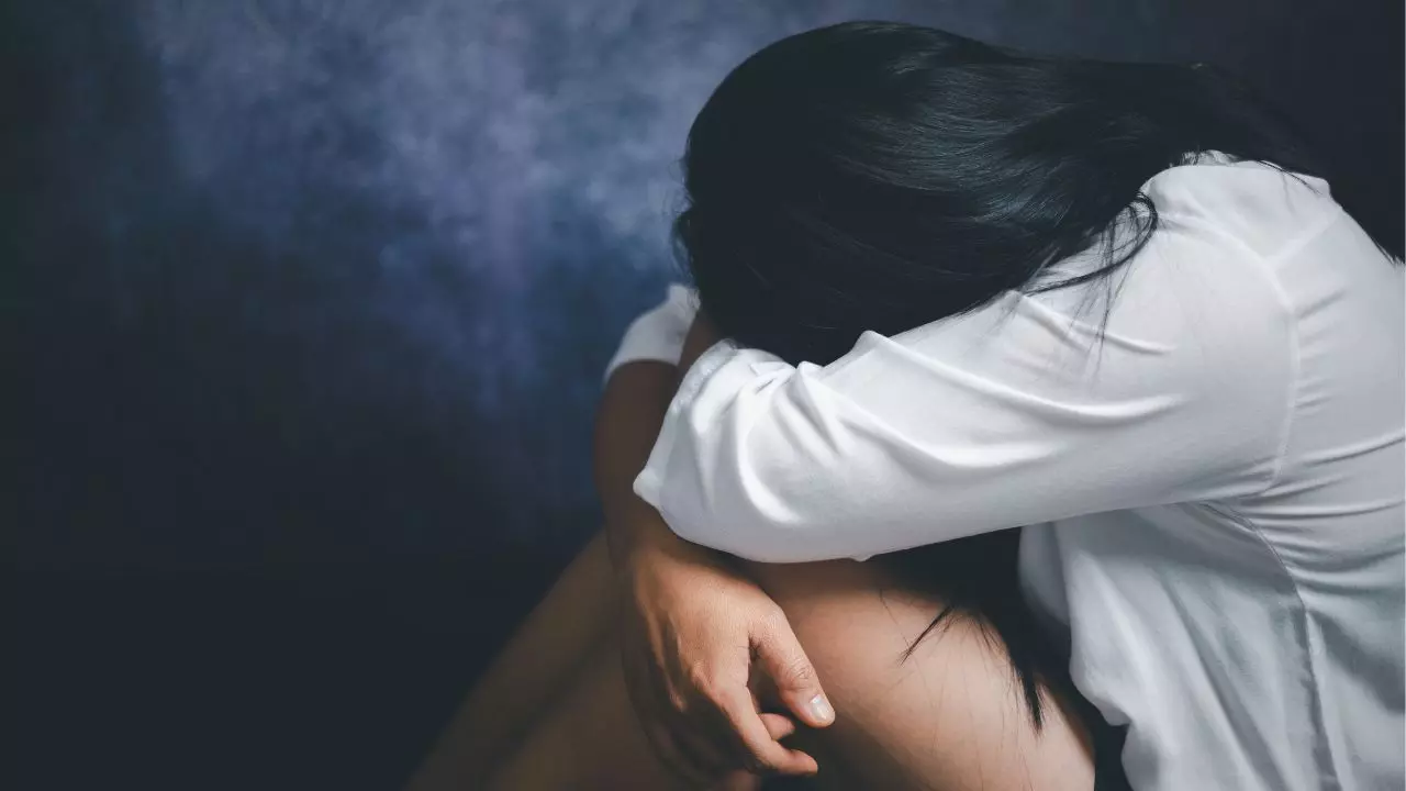 32 साल की महिला, 18 महीने और 18 आरोपी... पीड़िता को डरा-धमका बनाते रहे हवस का शिकार